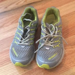 Grey/neon green Merrell sneakers